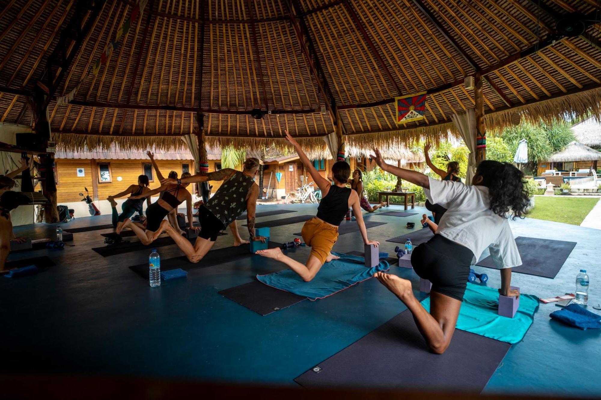 H2O Peaceful Yoga Resort Gili Air Exterior foto